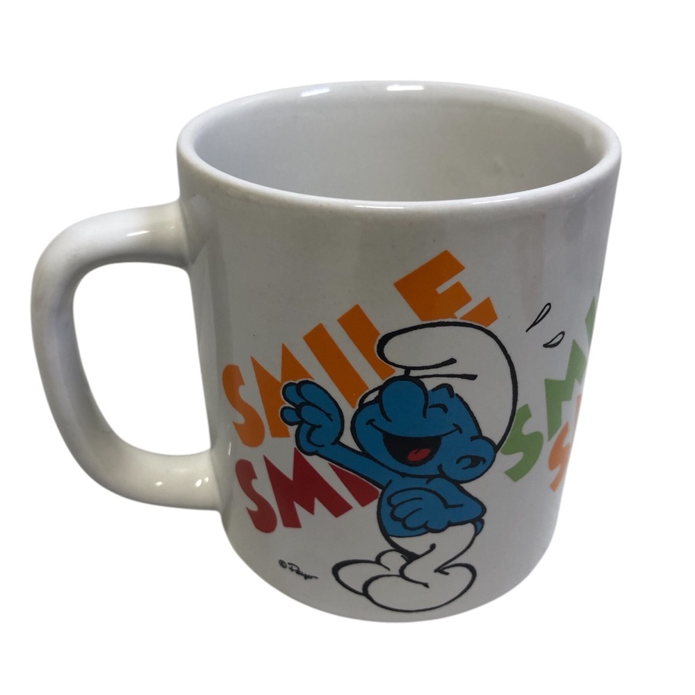 Vintage 1981 SMURF Wallace Berrie Smile Mug Laughing Made Korea Porcelain 12 oz
